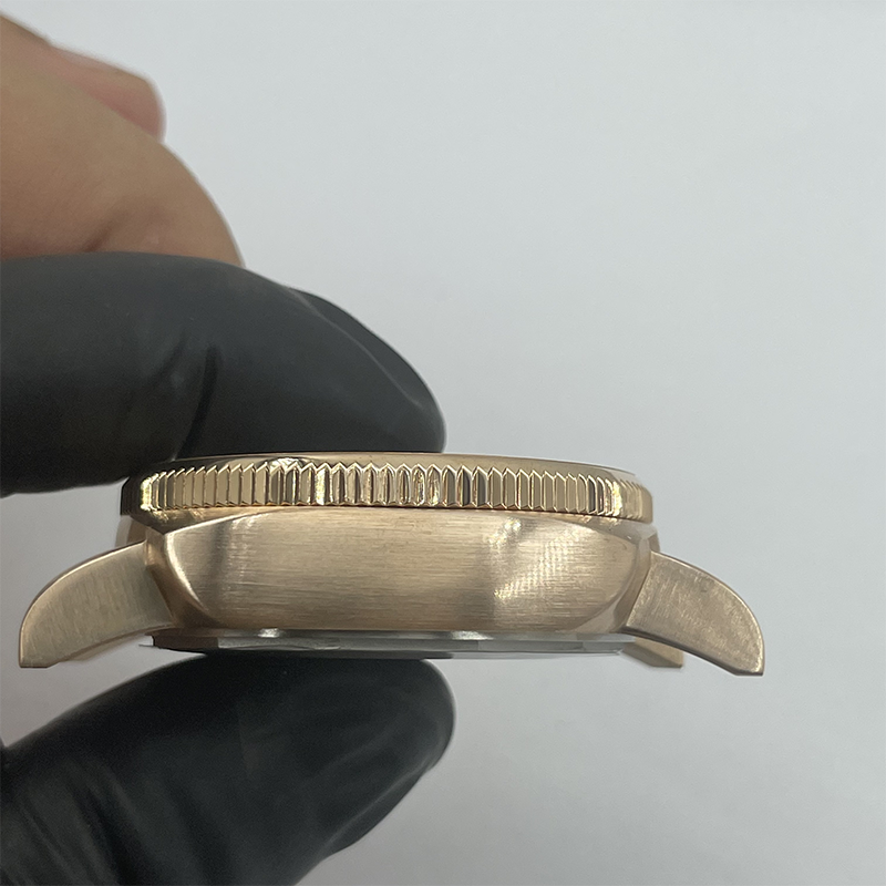 design bronze watch case